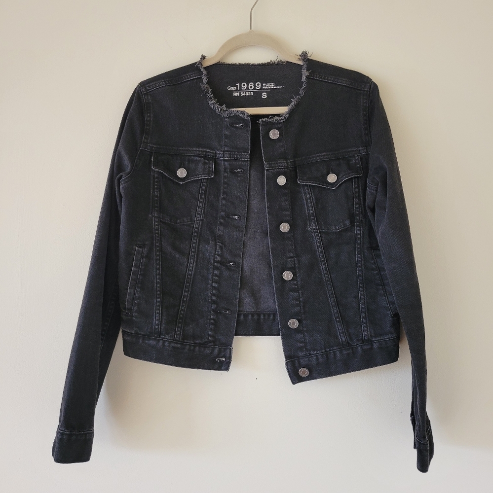 GAP Collarless Black Distressed Denim Jacket